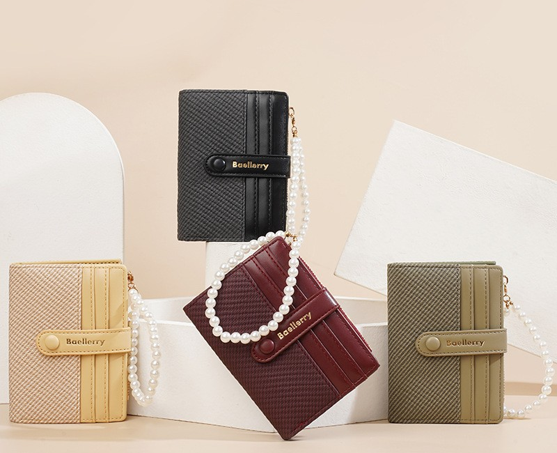 French Pearl Chain Snap Multi-Card Holder
