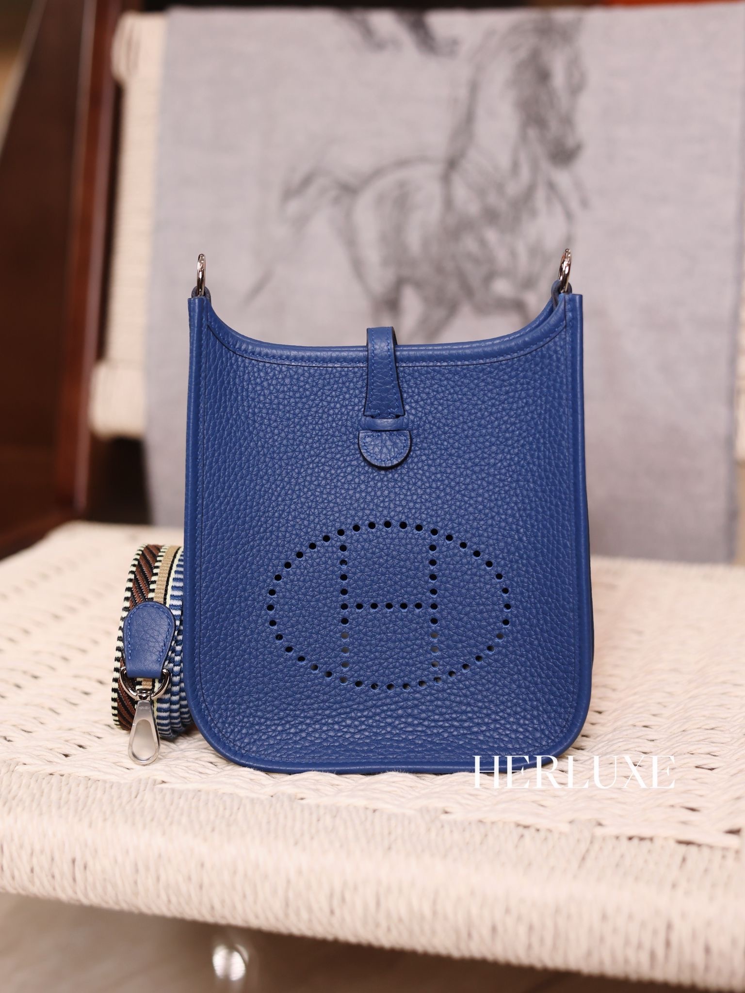 Evelyne mini  P5 bleu tie ck tc K 編織帶 (一代：肩帶長105cm）