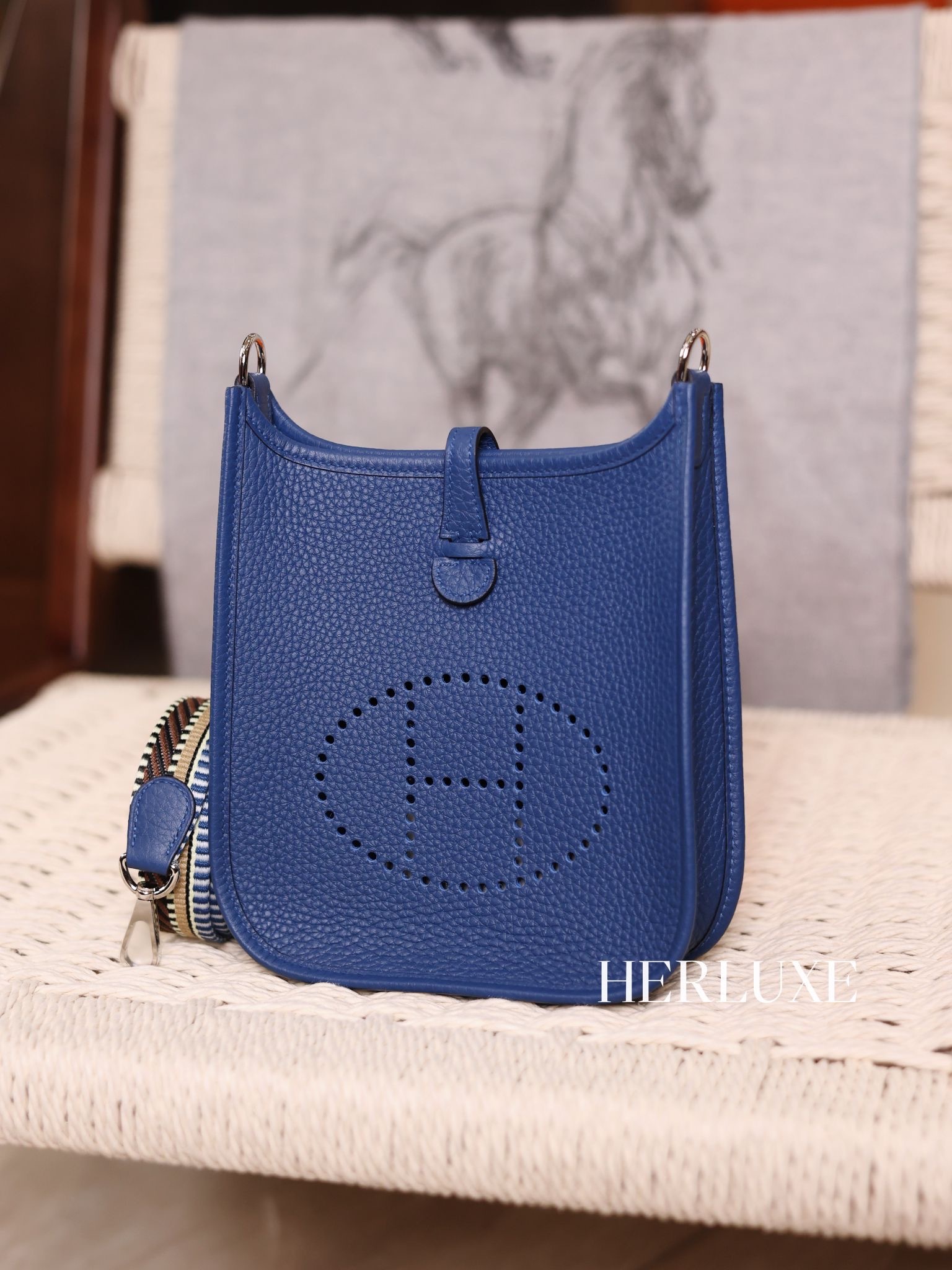 Evelyne mini  P5 bleu tie ck tc K 編織帶 (一代：肩帶長105cm）