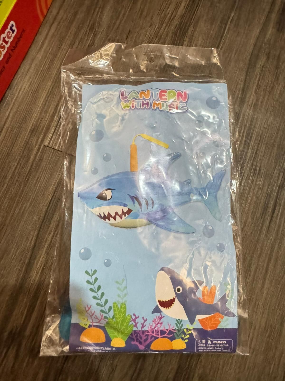 ST67863 鯊魚燈籠