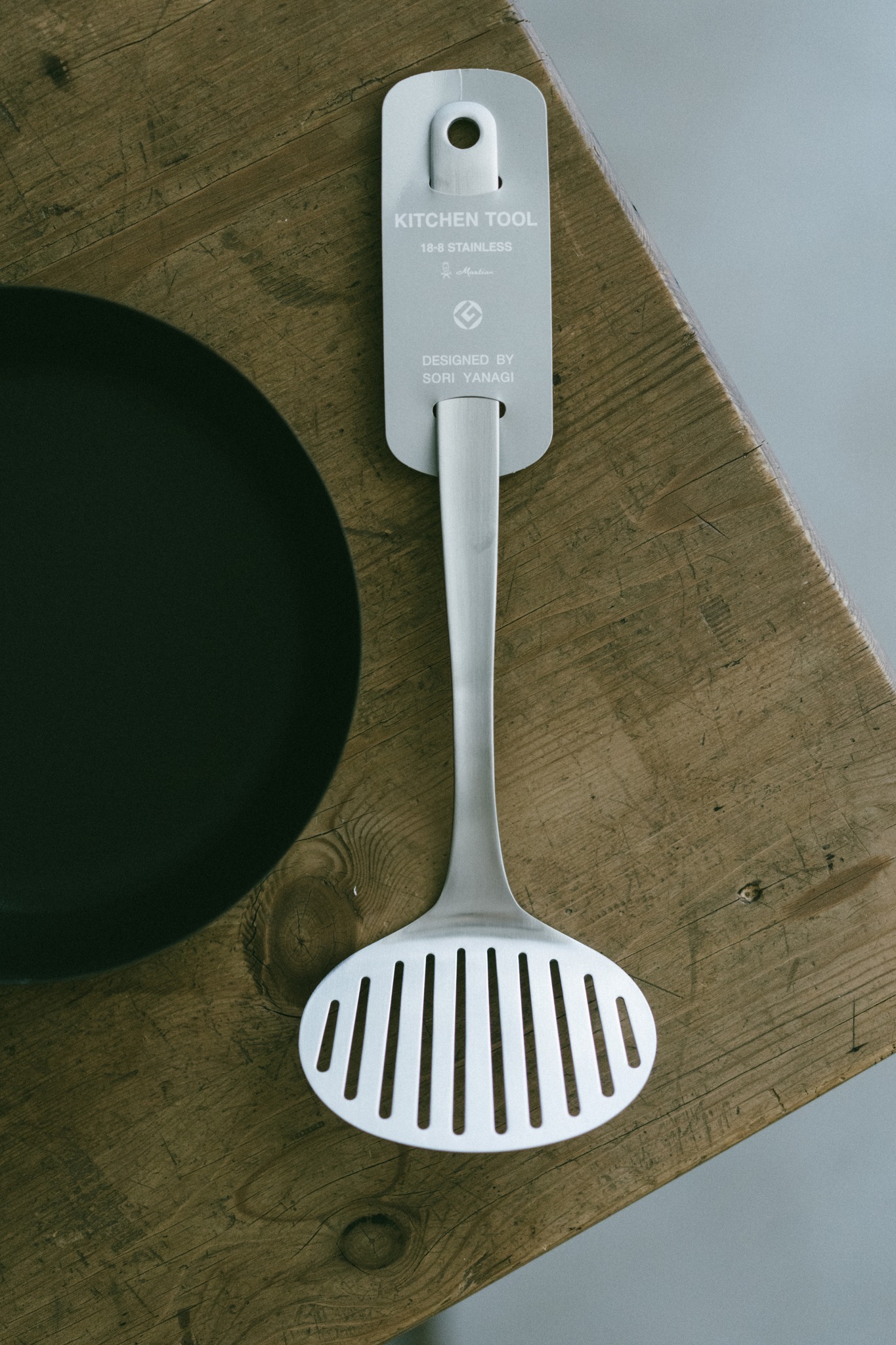 柳宗理日本製18-8不鏽鋼超好翻～橢圓鍋鏟