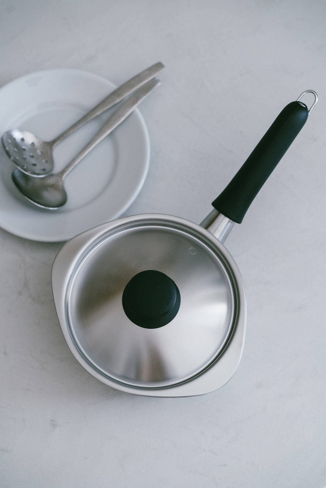 柳宗理日本製18-8不銹鋼單柄片手牛奶鍋附蓋