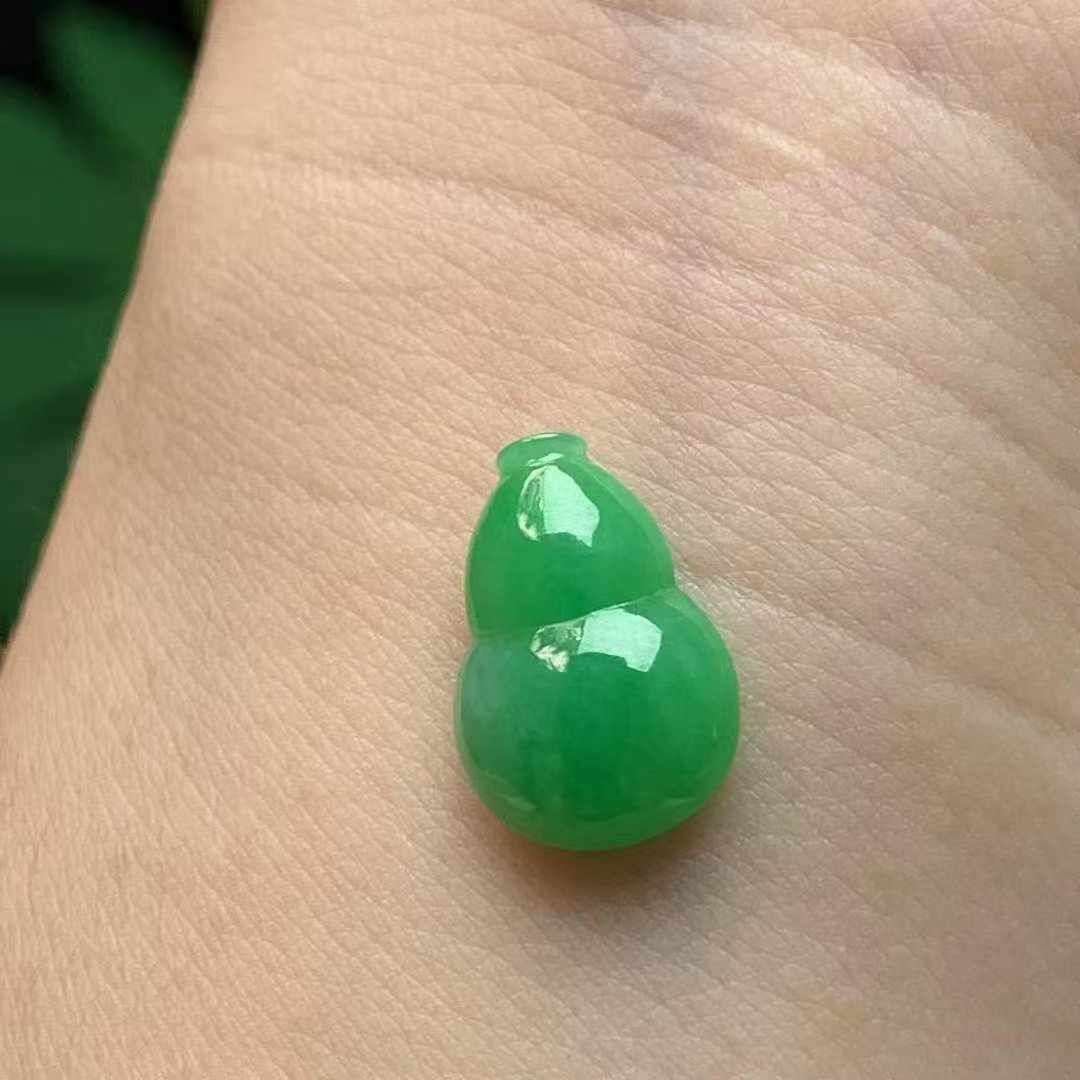 911351 翡翠滿綠葫蘆