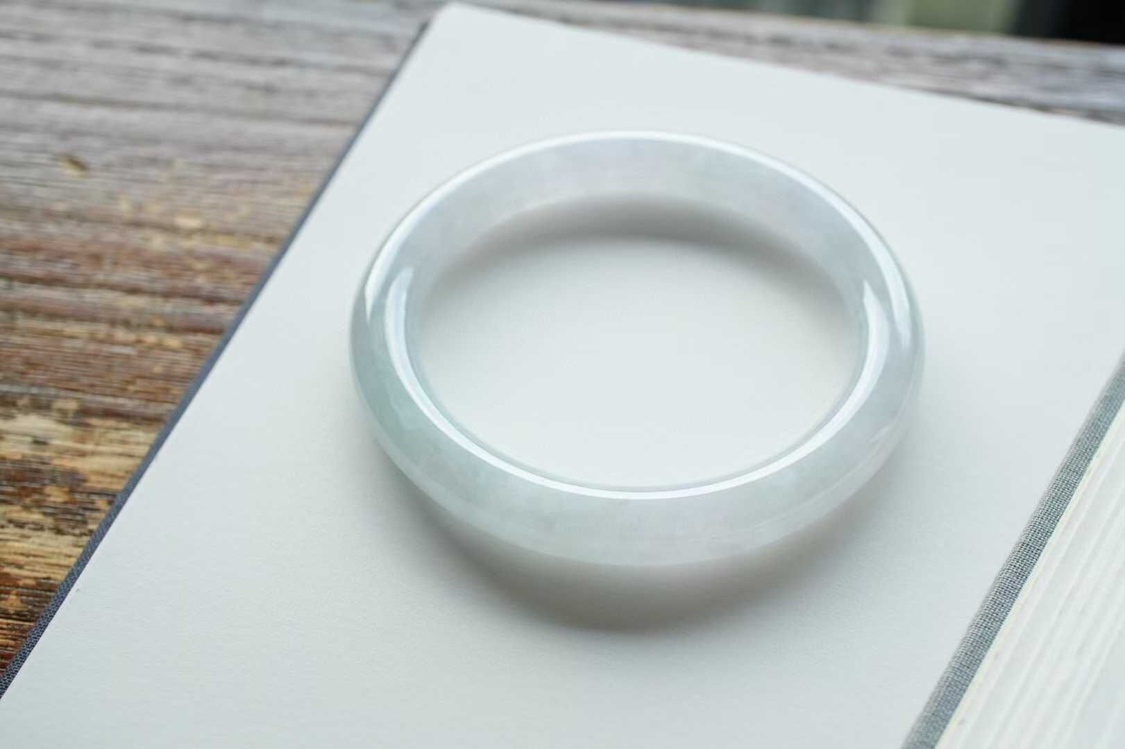 911860 53.2mm冰紫羅蘭翡翠圓條手鐲 (52-54)