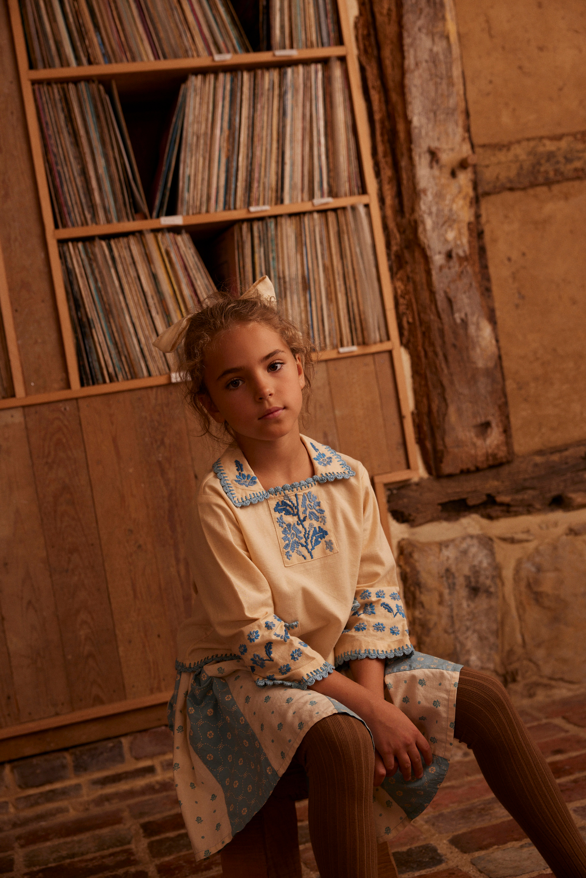 Apolina 清新雙口袋刺繡襯衫DUSTY BLOUSE - CASHEW -CARA No.9