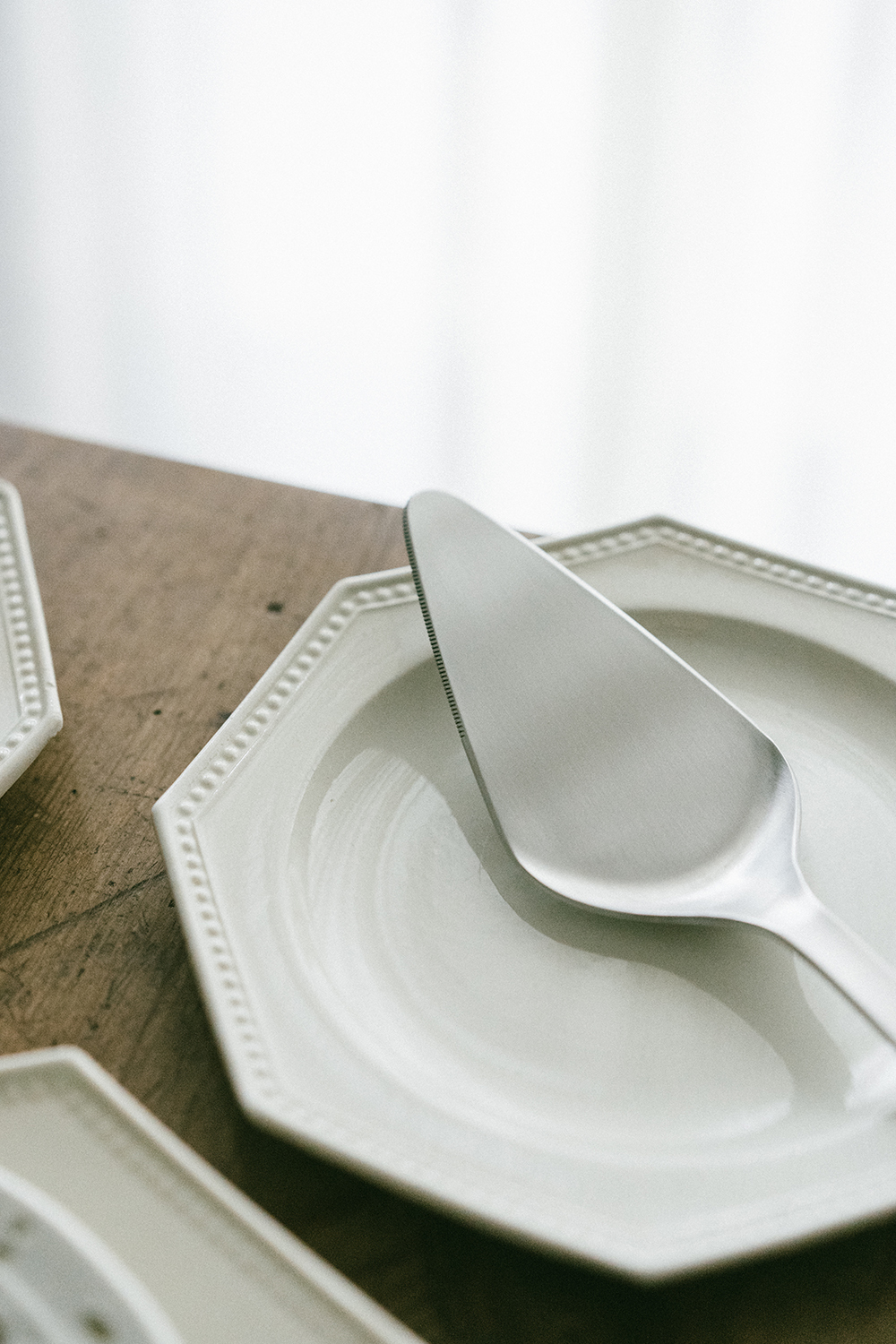 柳宗理日本製18-8不鏽鋼流線型霧面不鏽鋼甜點蛋糕鏟