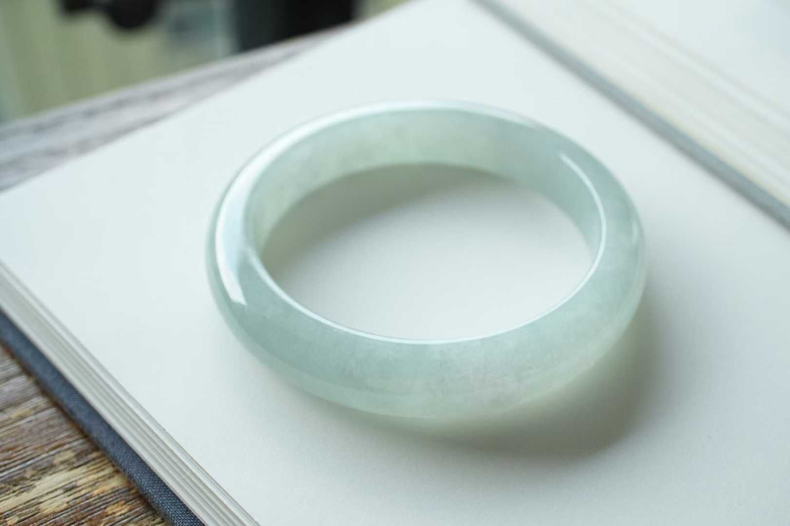 911862 58.8mm冰晴綠翡翠正圈手鐲 (58-60)