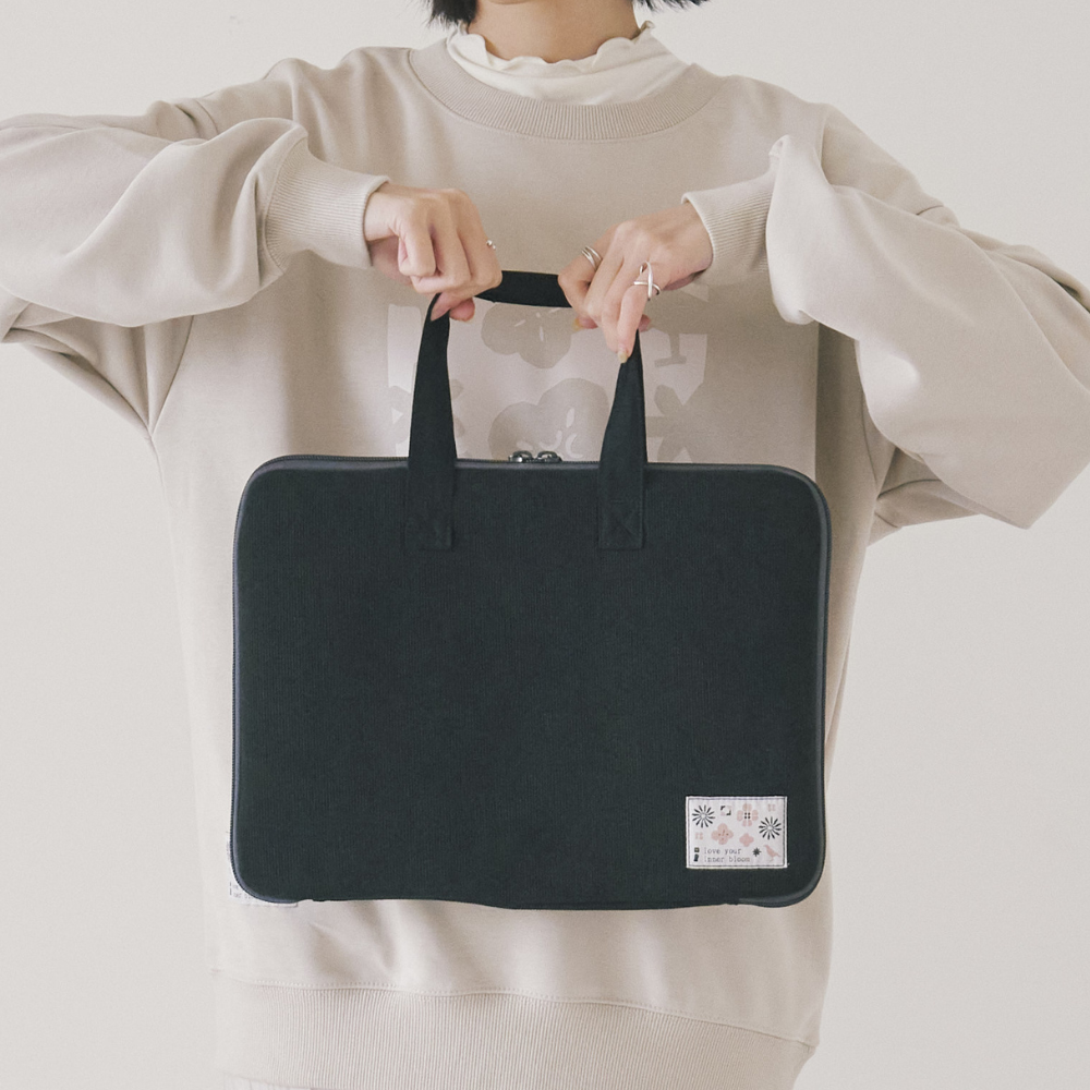 13" Laptop Case(Outer Pocket)/"I" Collection/Black