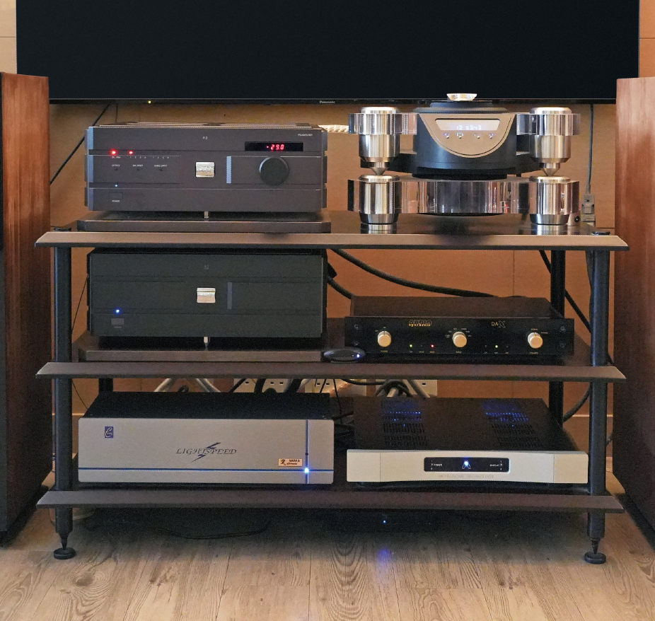 HiFi system with Lightspeed MK5 Soulnote P3 Soulnote A3 Core