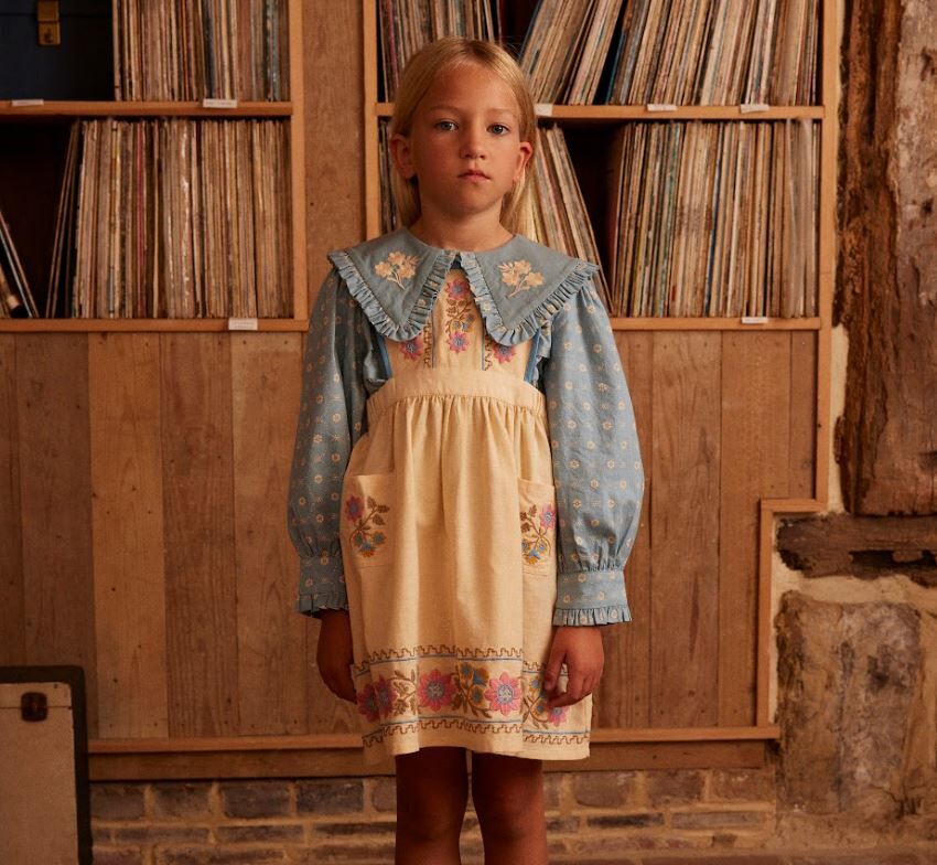 Apolina 復古刺繡圍裙洋裝Ursina Embroidered Pinafore - Cashew