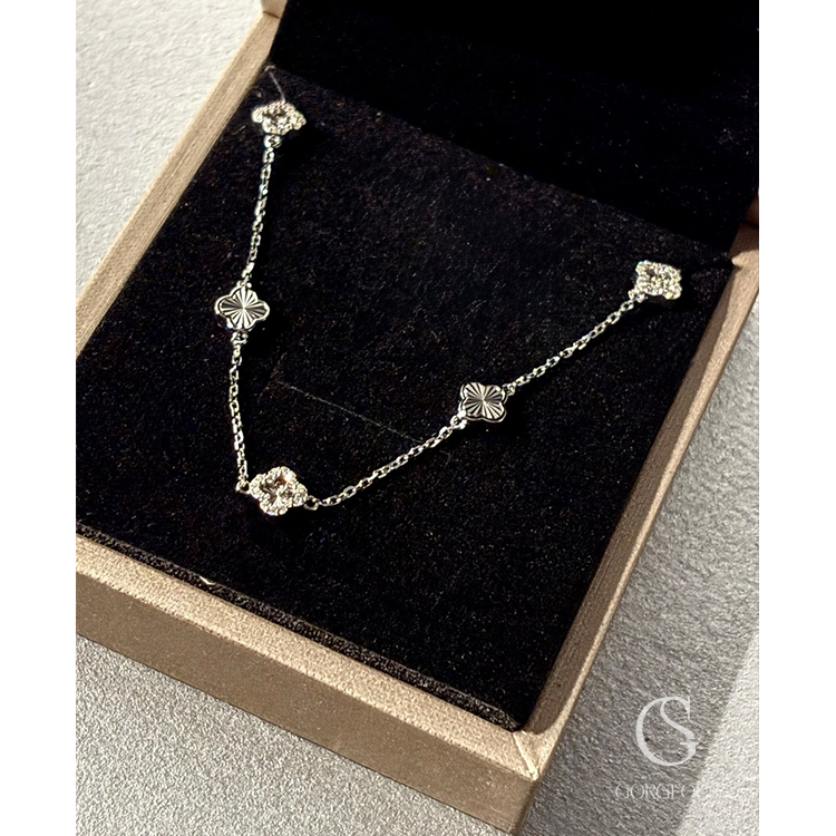 R10 現貨「四葉草莫桑邊鑽手鍊(925銀)」