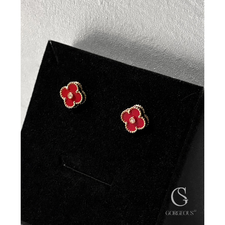 R30 現貨「四葉草花邊耳環(925銀針)」