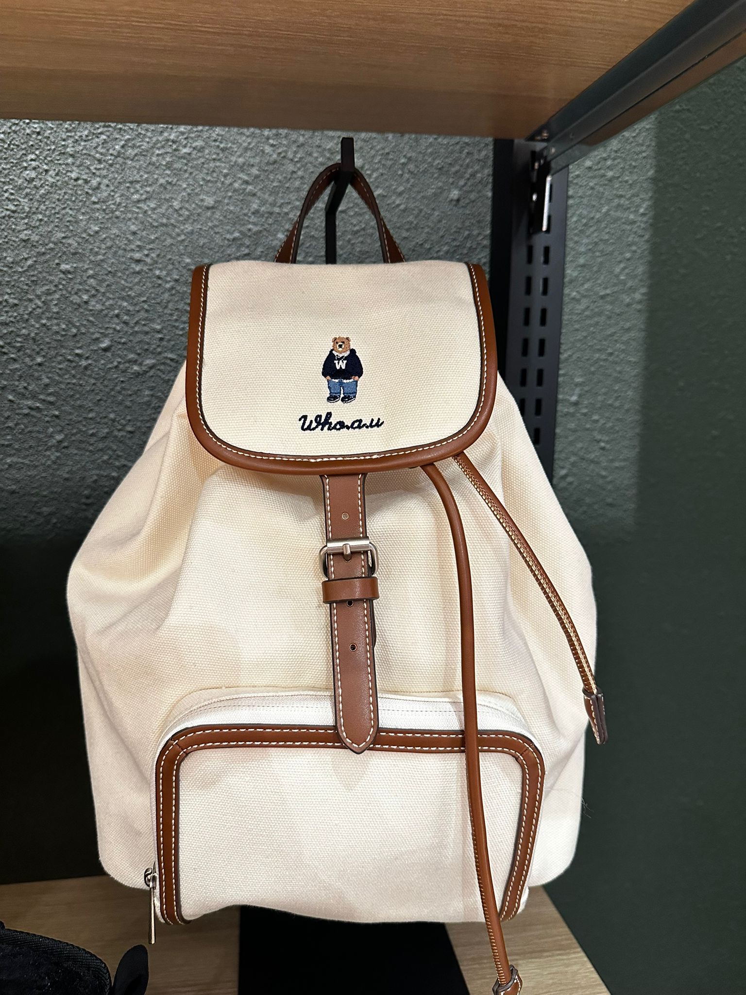 【直播】WHO A U LL09212701 背包