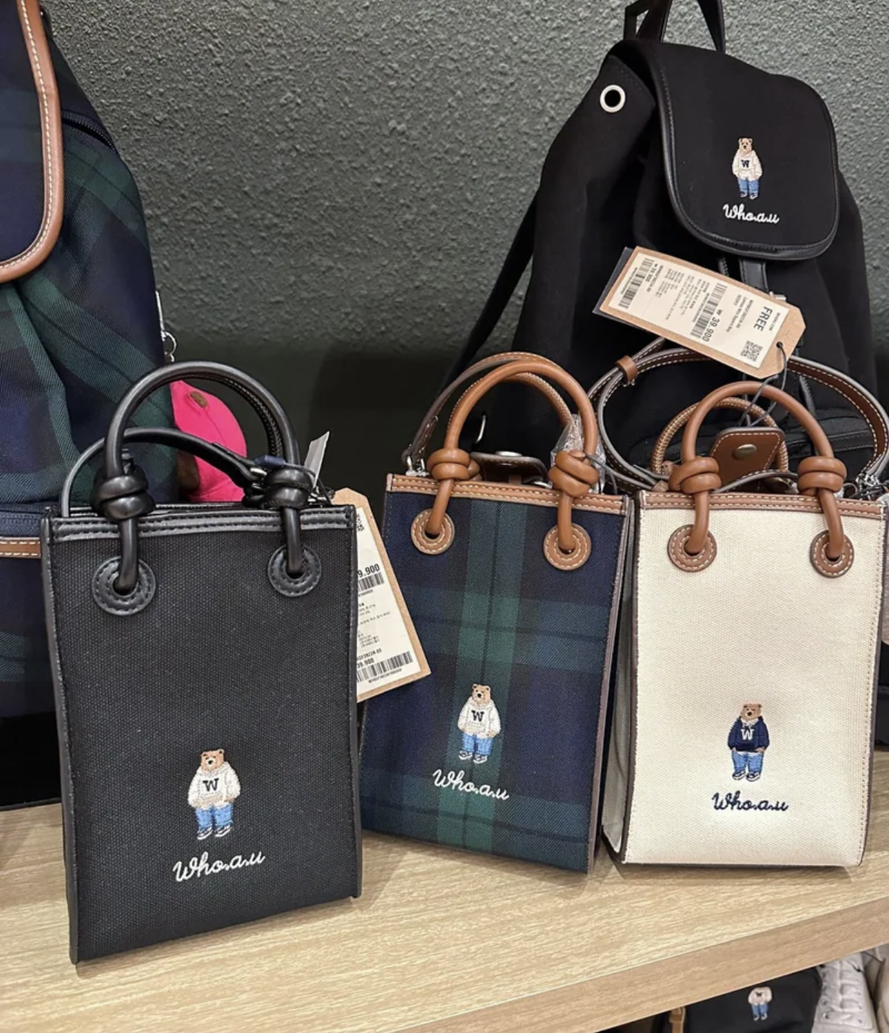 【直播】WHO A U LL0921668 小手袋(WHBG3822A)