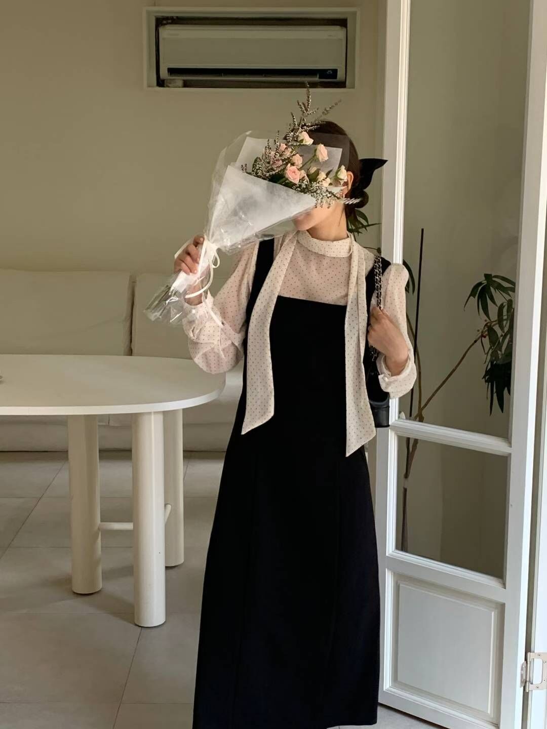 [現貨]Sigrid 無袖曲線順身洋裝 [ 2色 / Free ]