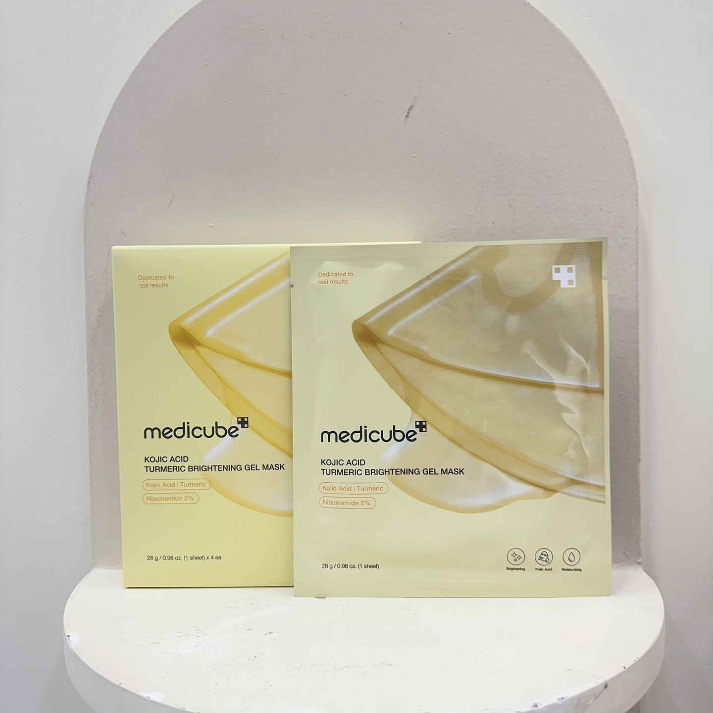 MEDICUBE - 凝膠面膜