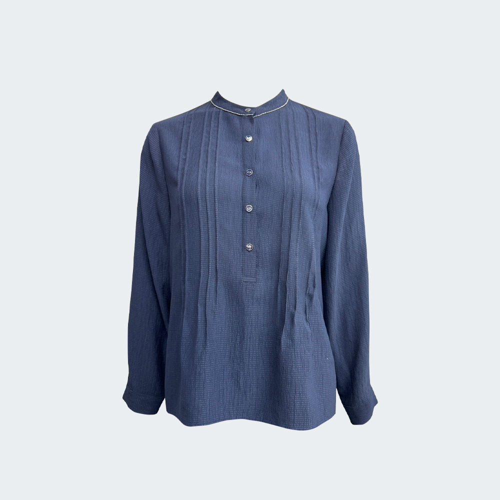 細褶立領輕透上衣