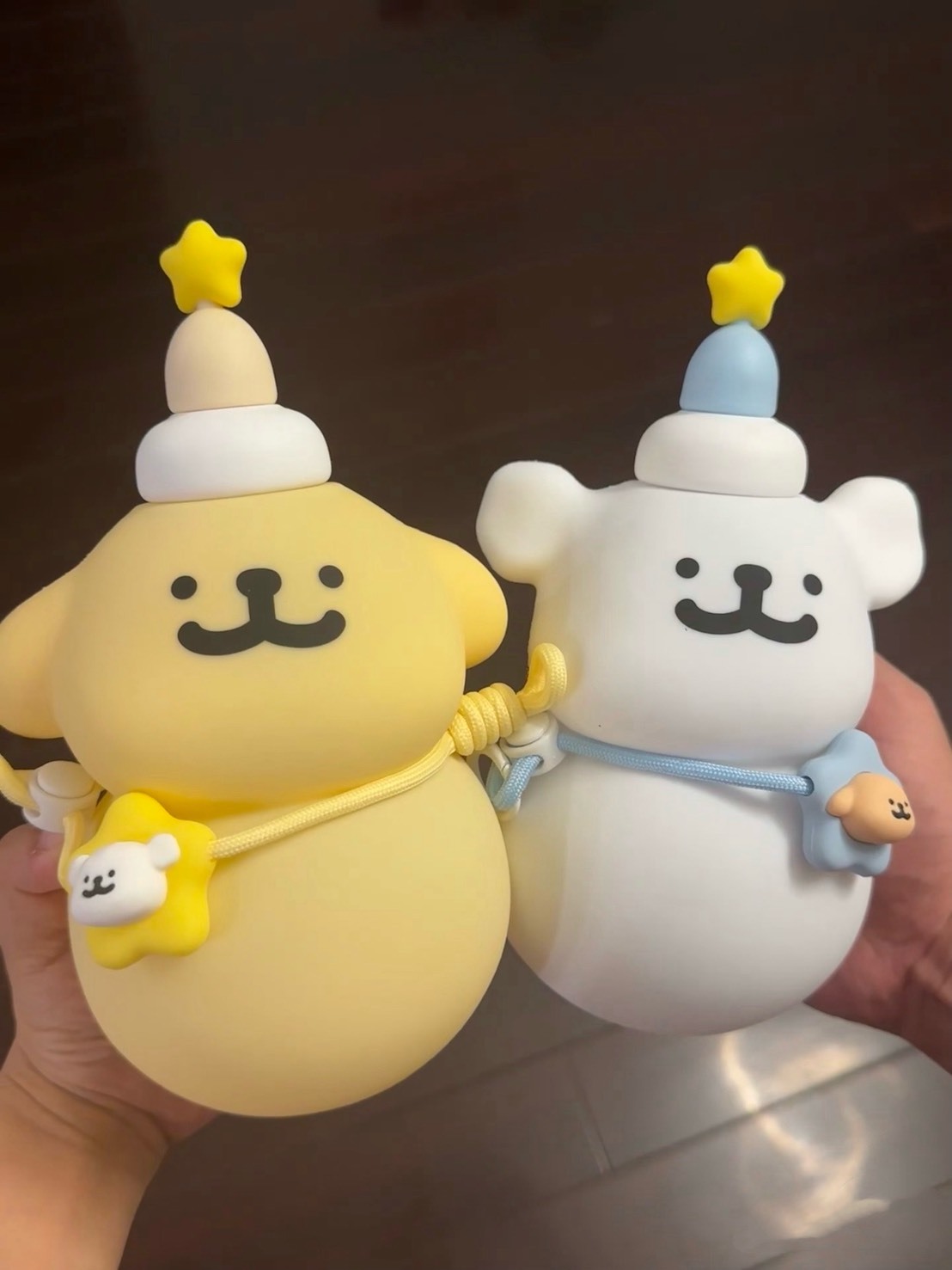 【現貨】線條小狗 葫蘆小狗水壺 850ml 塑料杯 可攜挎水壺 防燙 大容量水壺