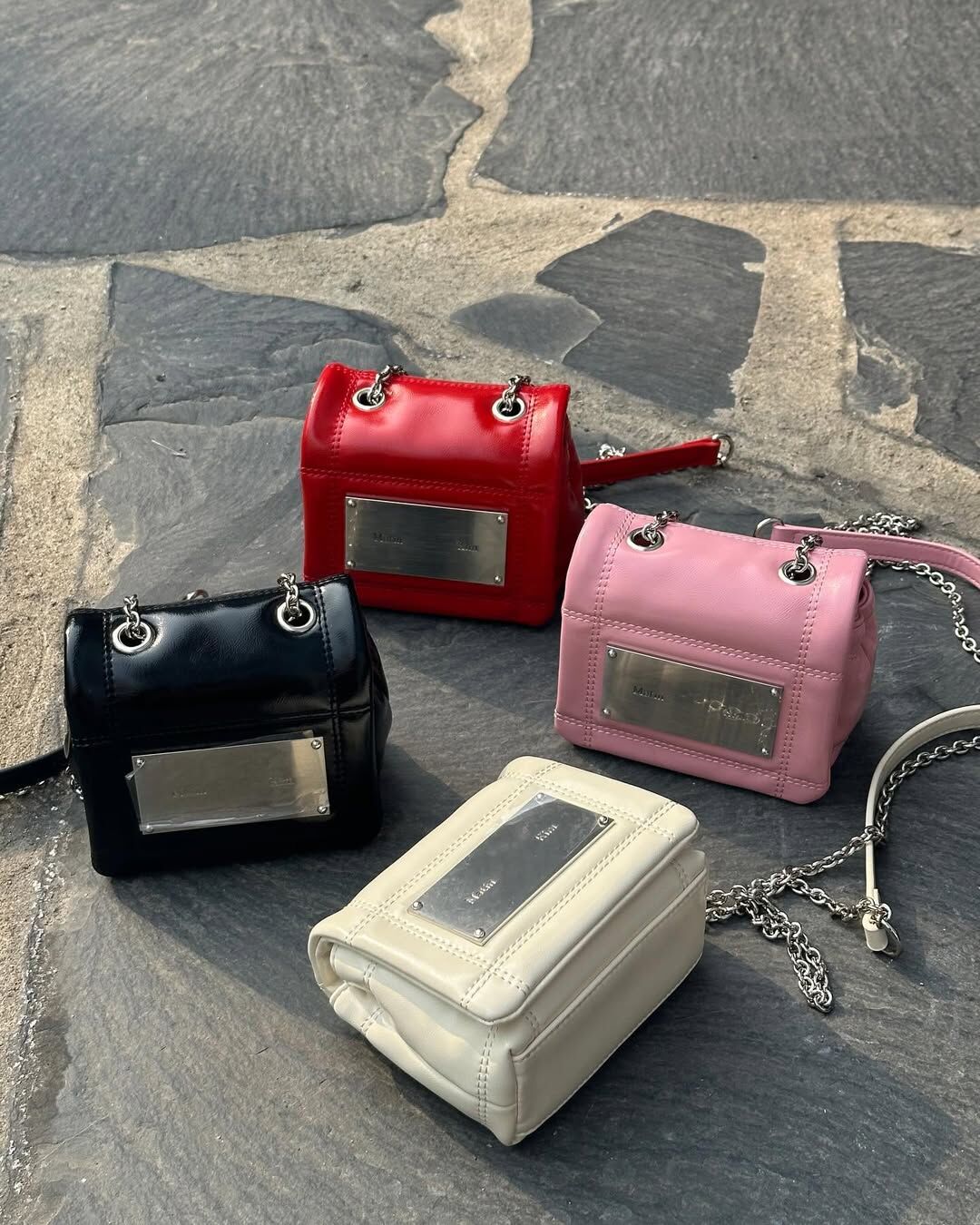 CLASSIC CHAIN QUILTING MINI BAG