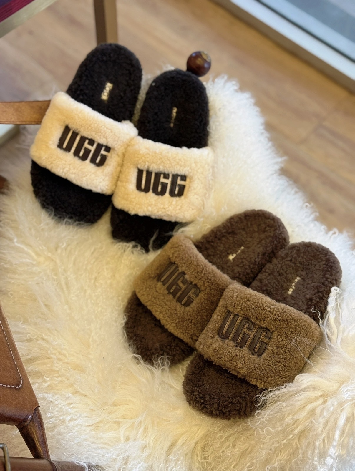 [2025 年新款] UGG羊羔毛毛拖鞋 (Australian Sheppard)