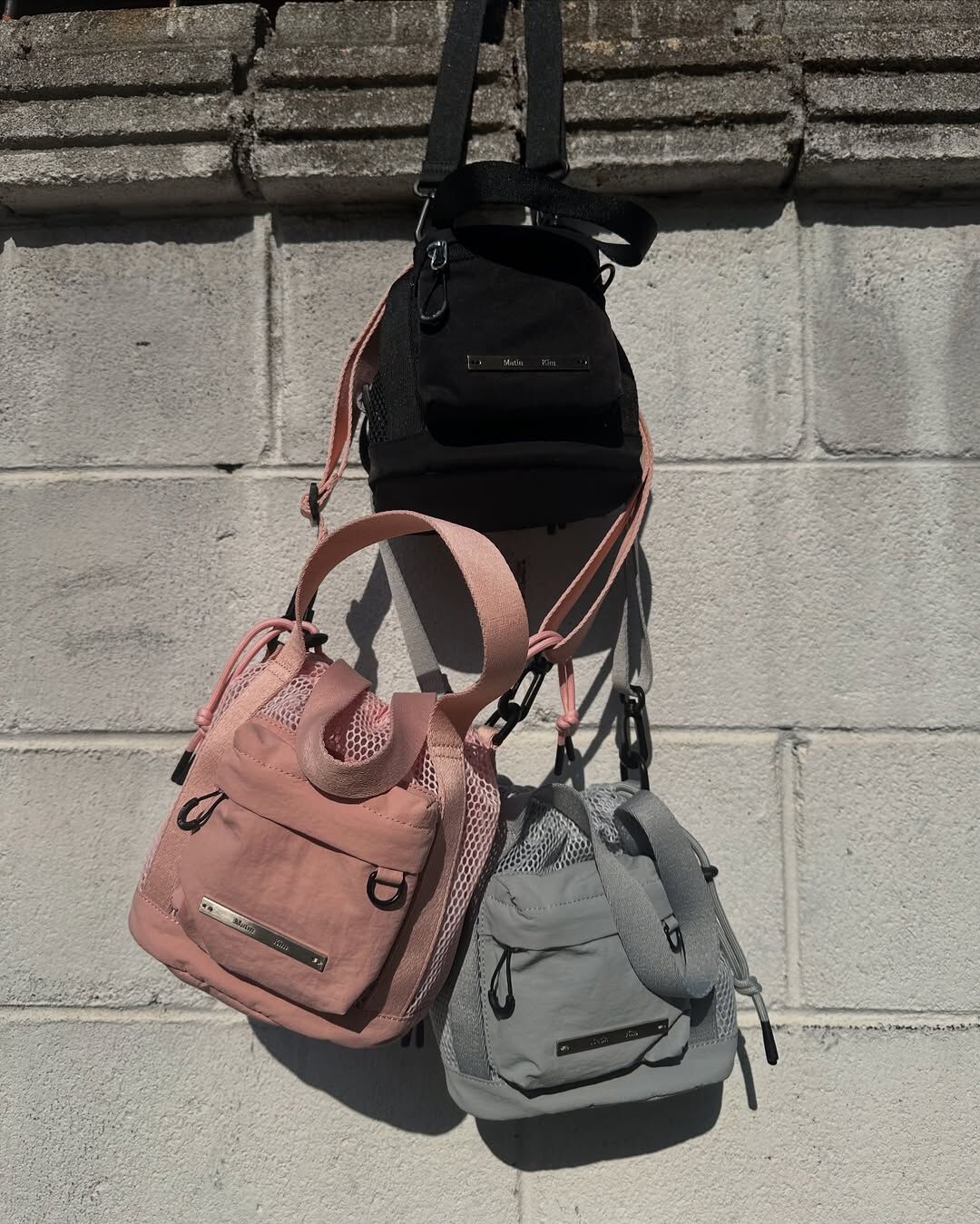 ONE POCKET MESH MINI BAG