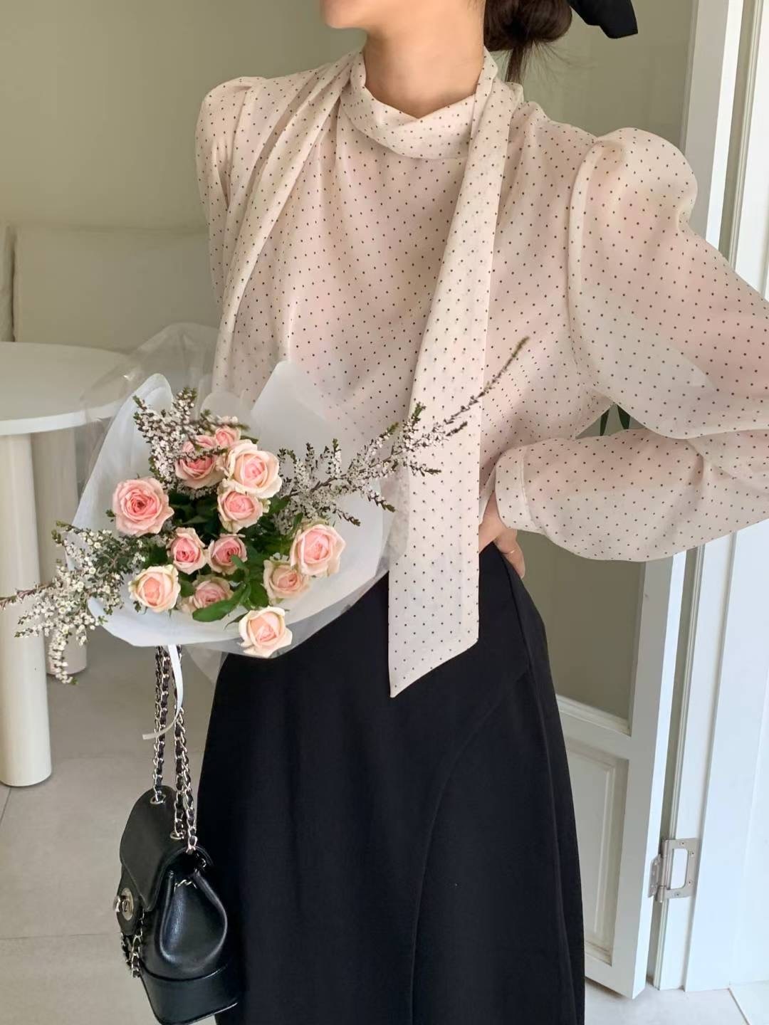 Whitley 知性點點領巾襯衫 [ 3色 / Free ]