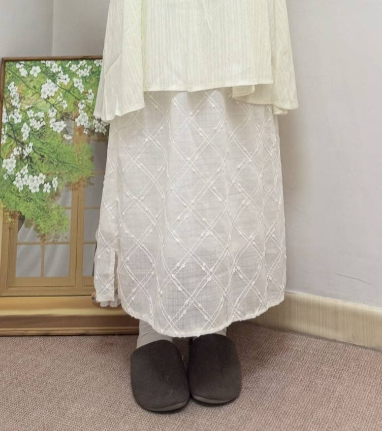 菱格紋側開叉直身裙