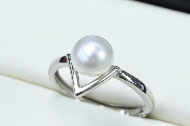 zc1608  S925-淡水无核三角珍珠戒指（银色）6-7mm