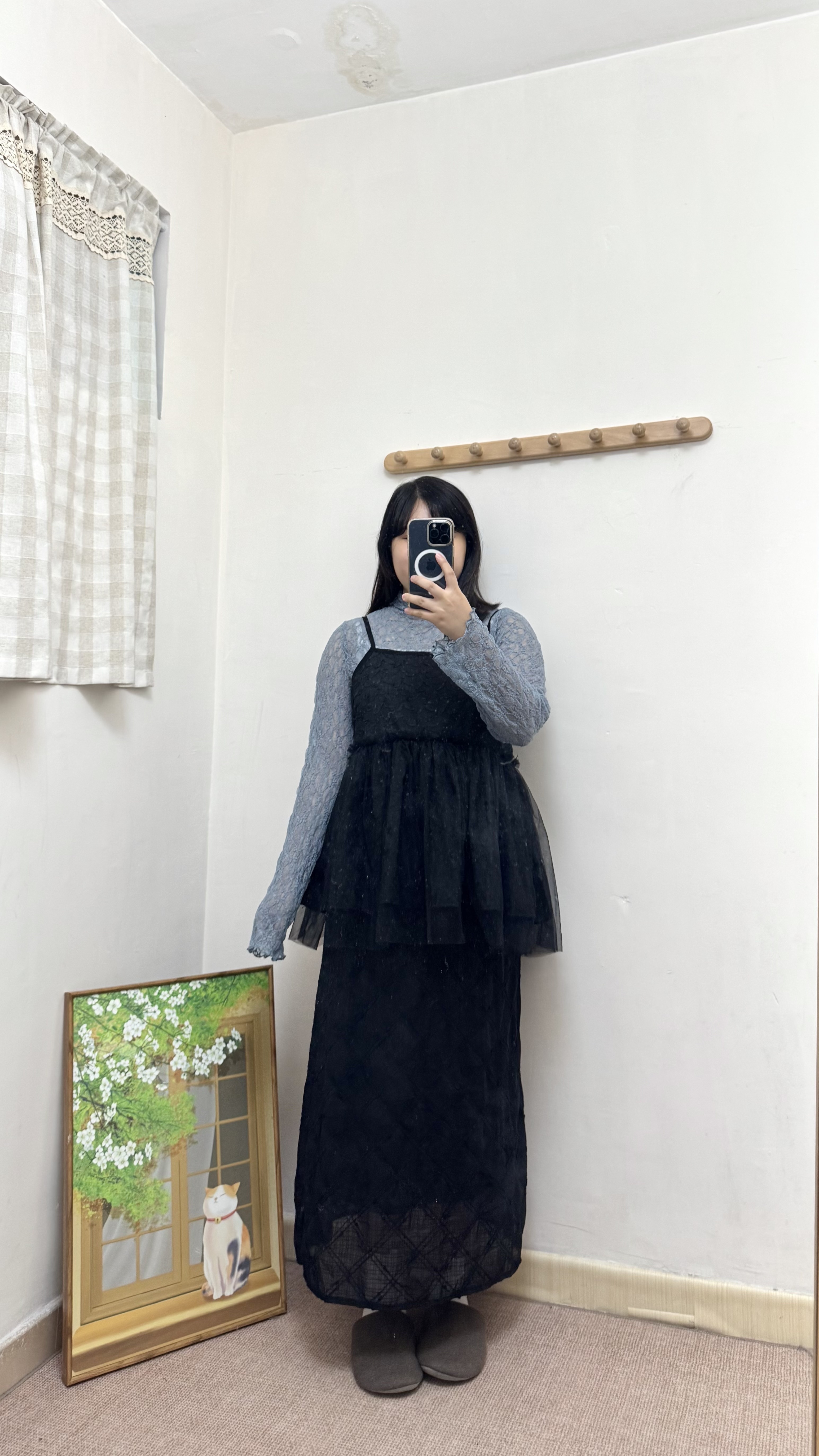 轉季必入！Lace Ruffle Top