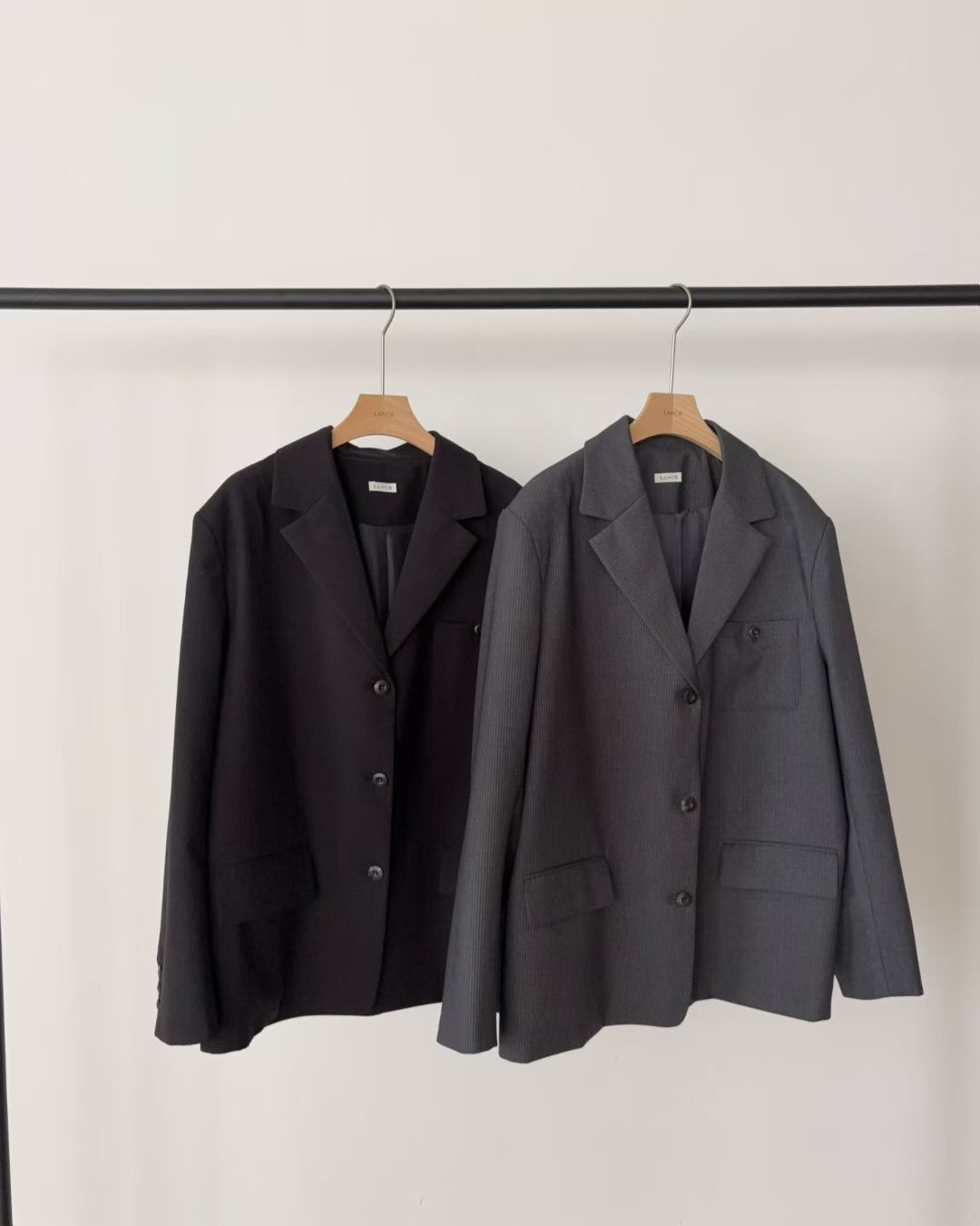 PE5004 簡潔人造絲西裝外套