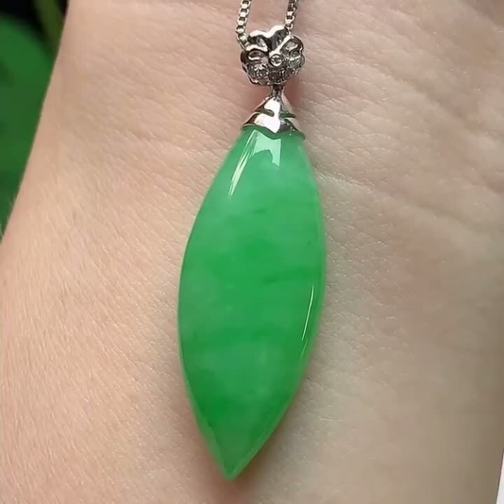 翡翠飄綠水滴,天然翡翠A玉, 緬甸玉, Jade, Jadeite