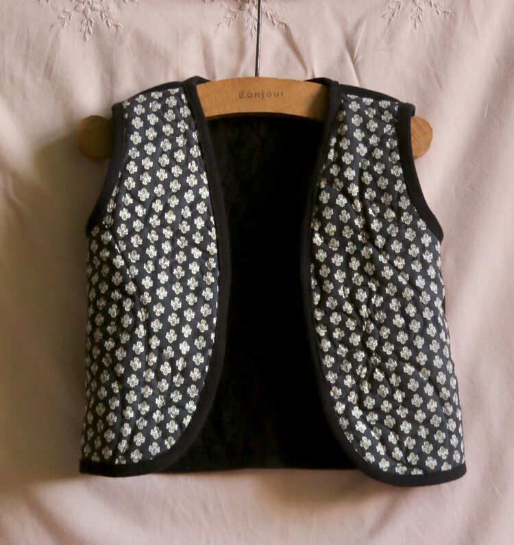 BONJOUR DIARY 雙面絎縫背心 REVERSIBLE QUILTED SLEEVELESS JACKET
