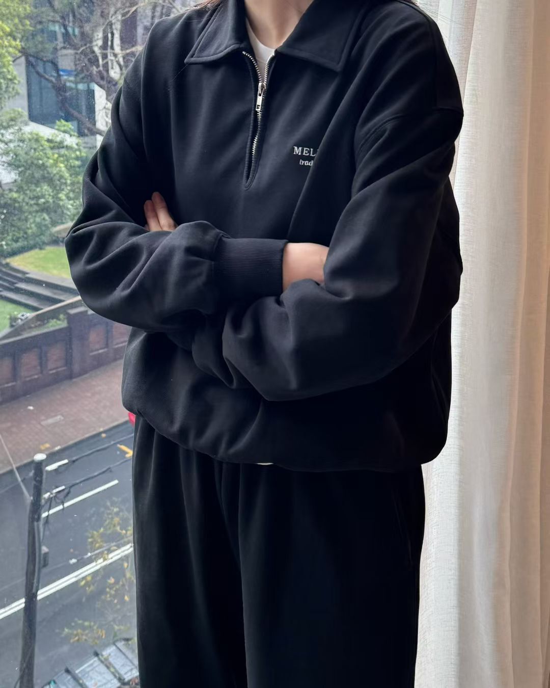 PE5013 慵懶感裡料拉絨墨爾本刺繡上衣