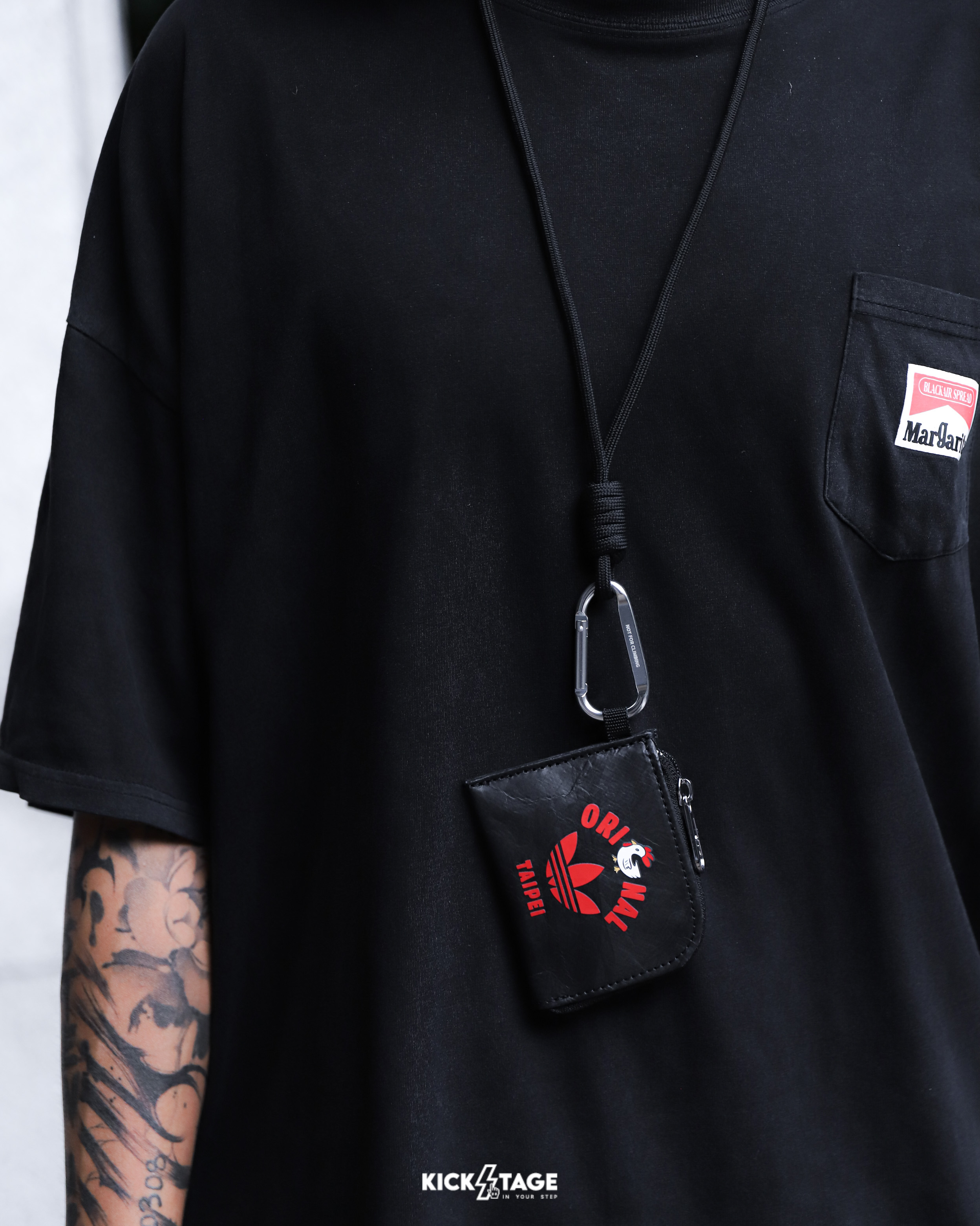 ADIDAS X TAIPEI TW CHKN LANYARO 米 黑 卡其 TAIPEI 台式 炸雞排 掛繩 拉鍊 小包 錢包 掛包【IB6937/KG3851/KG3852】ORIㄐNAL