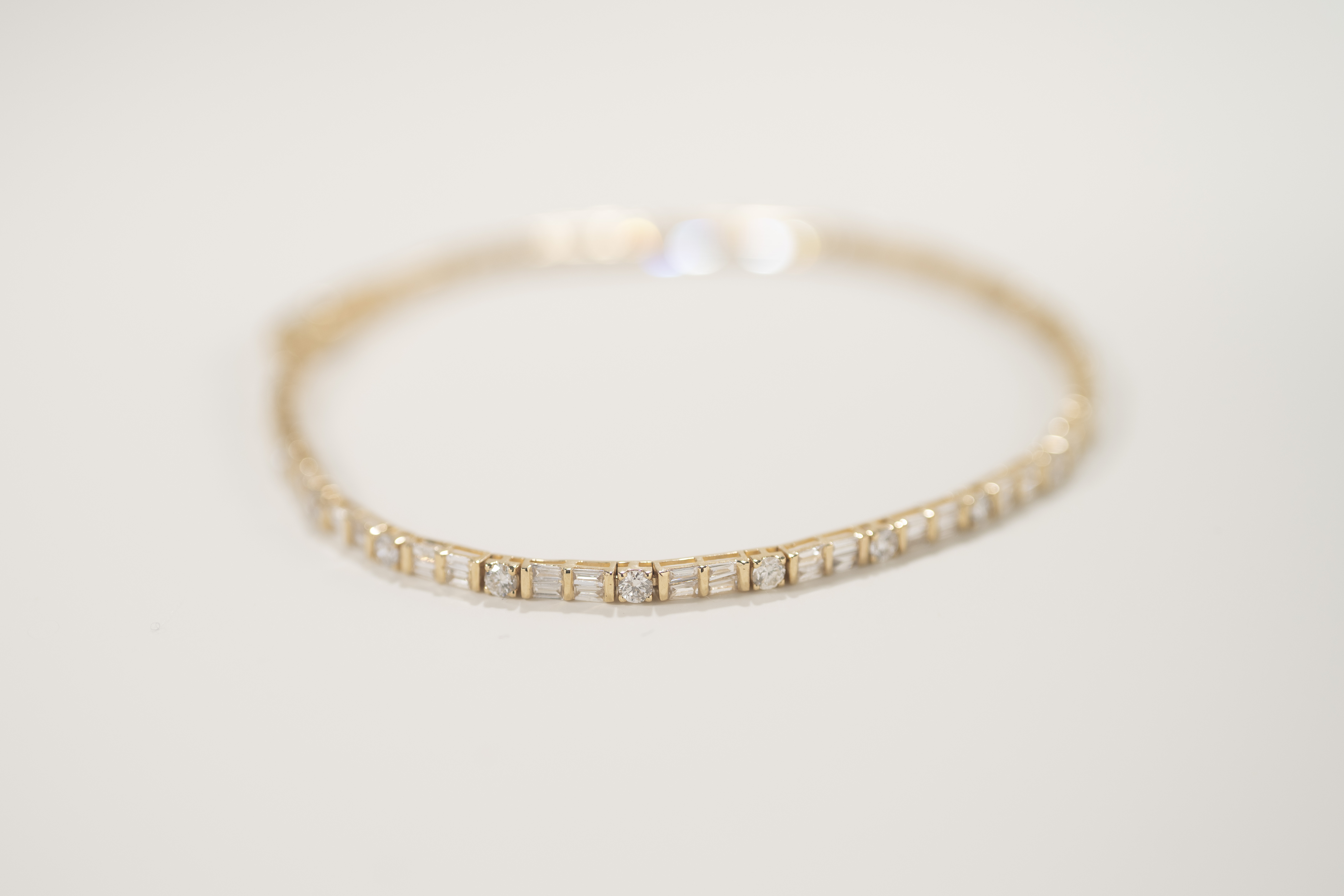 18K 1.55ct Diamond Bracelet