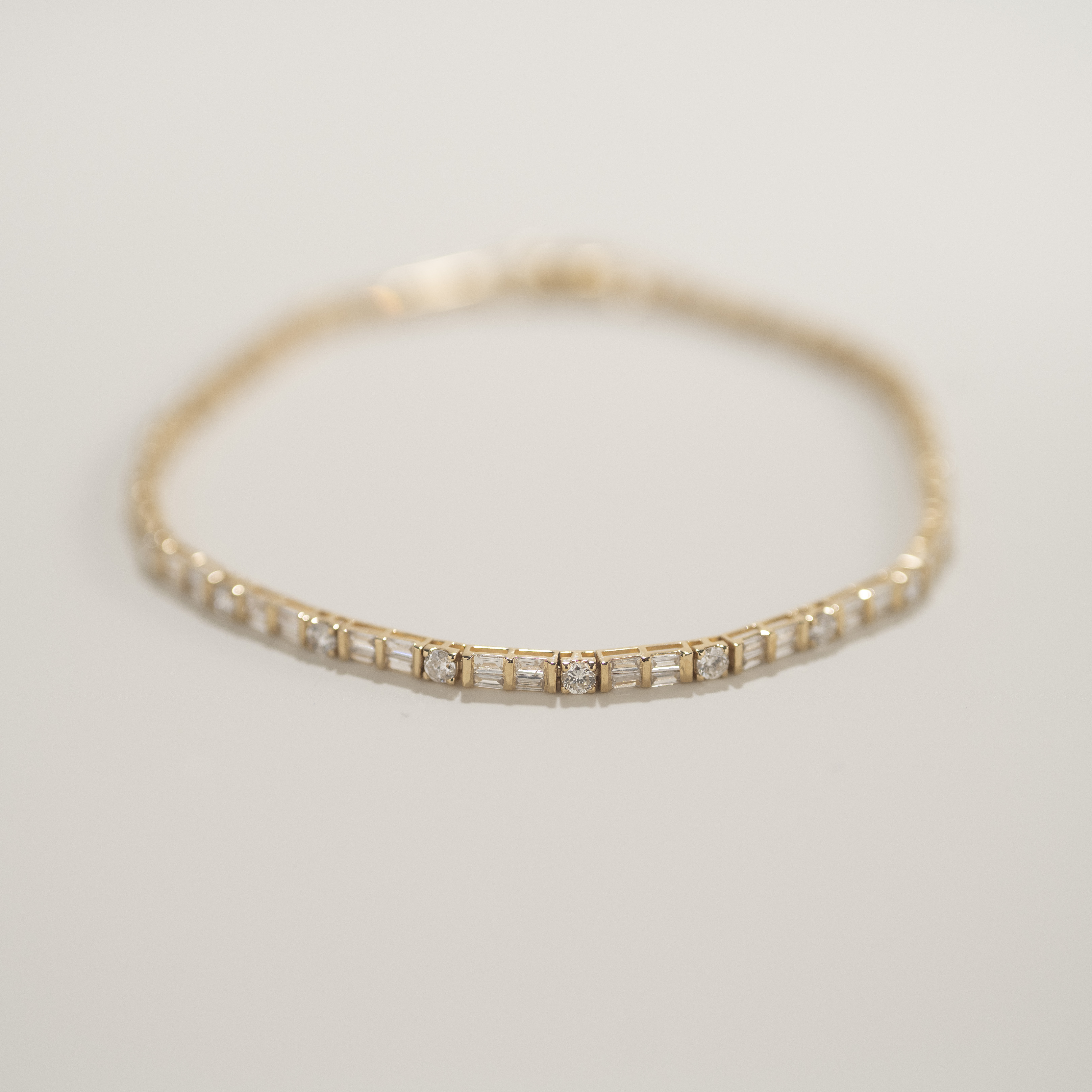 18K 1.55ct Diamond Bracelet