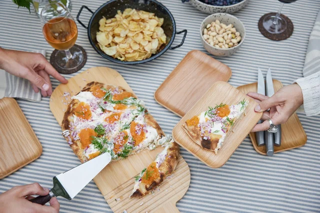 Sagaform Nature-竹盤系列，作為Pizza盤，非常適合聚餐