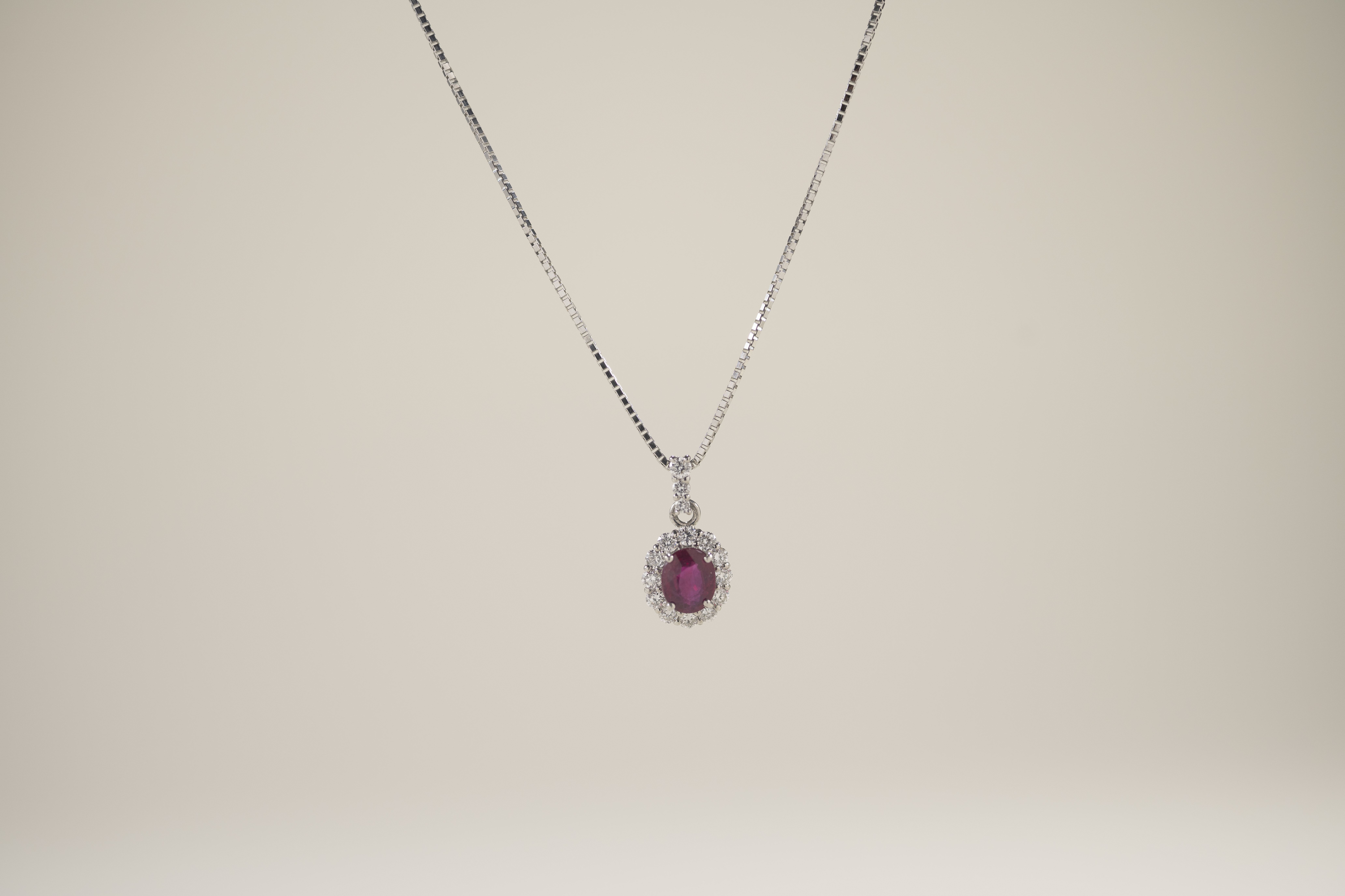 PT900 Pigeon Blood Ruby Diamond necklace