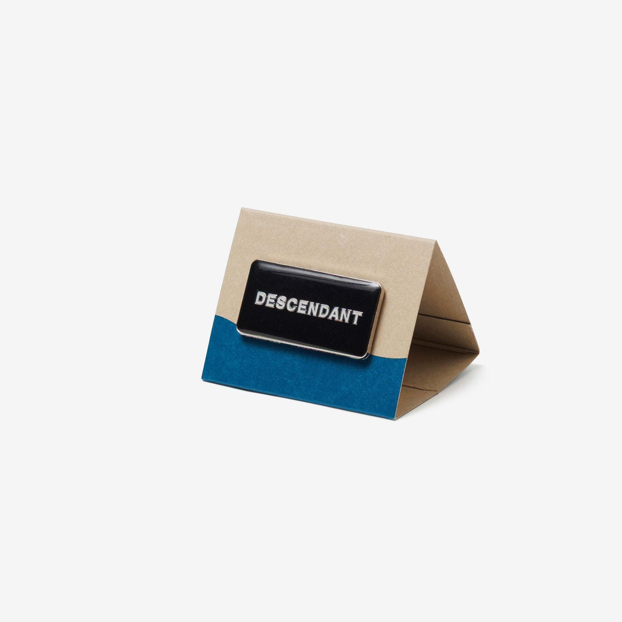 2025AW DESCENDANT BOX PINS LOGO 胸針 別針 現貨 252MYDS-AC01