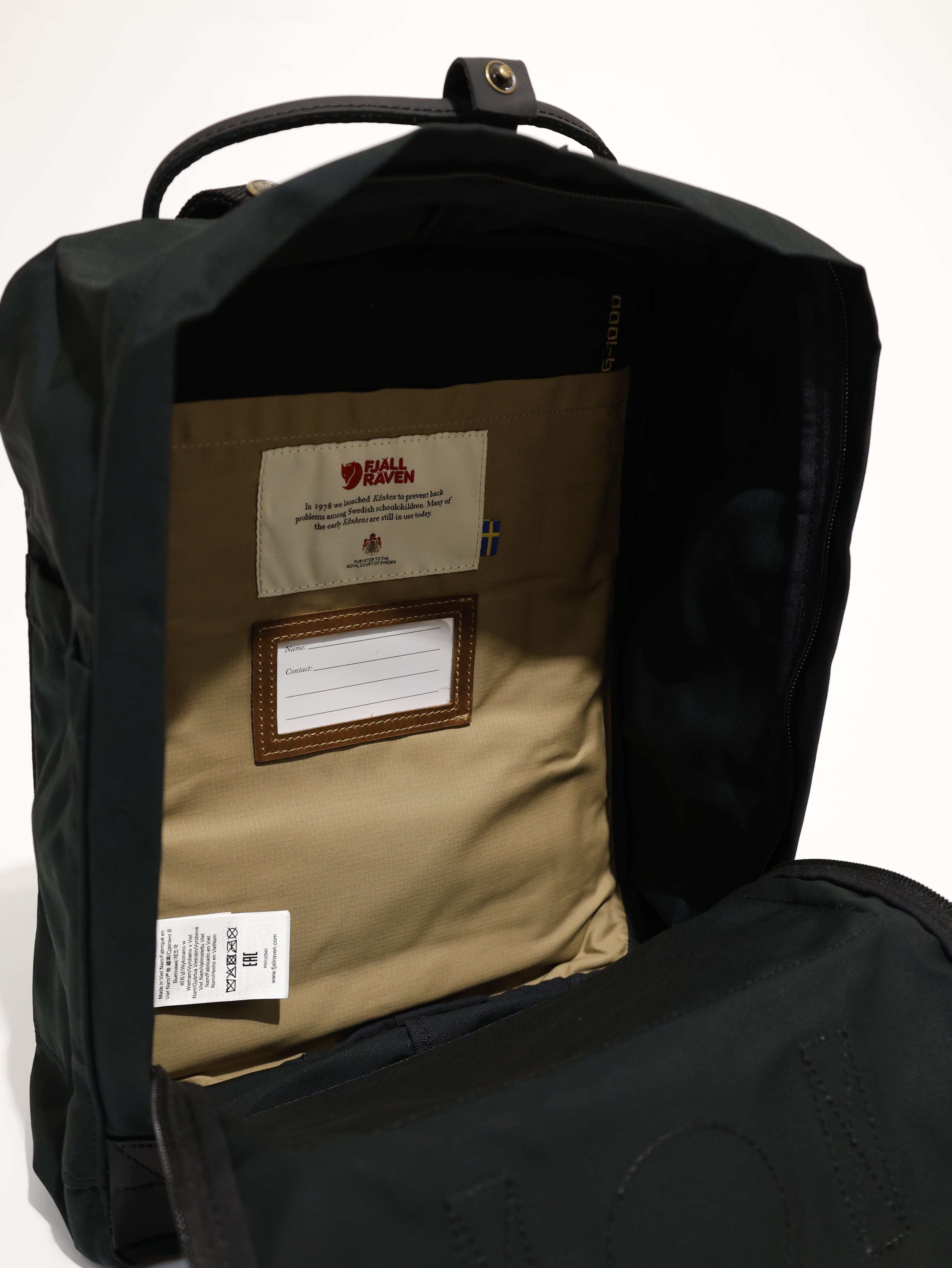 FJALLRAVEN 小狐狸 Kanken No.2 Black Edition 後背包 FR23567