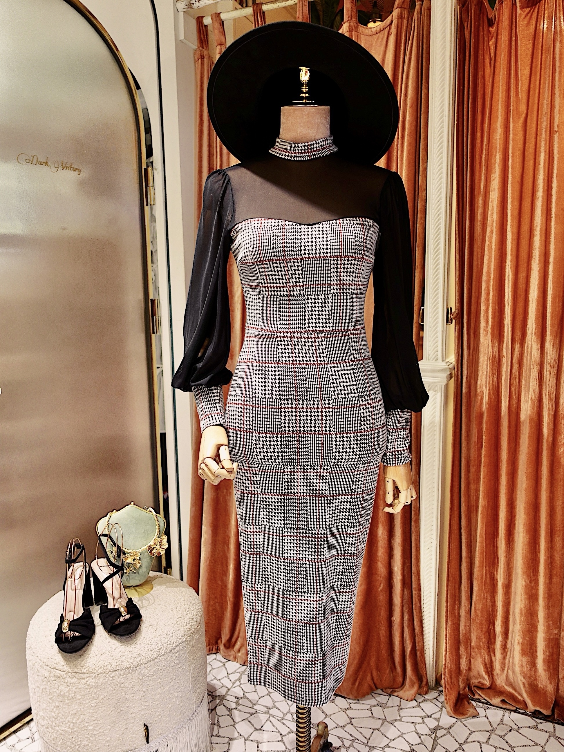 Black Gray黑灰色千鳥格紋透紗Midi Dress