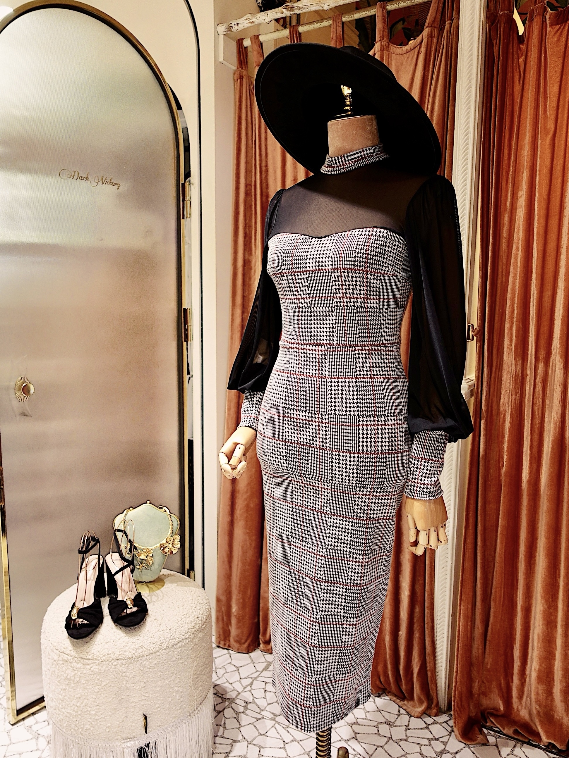 Black Gray黑灰色千鳥格紋透紗Midi Dress