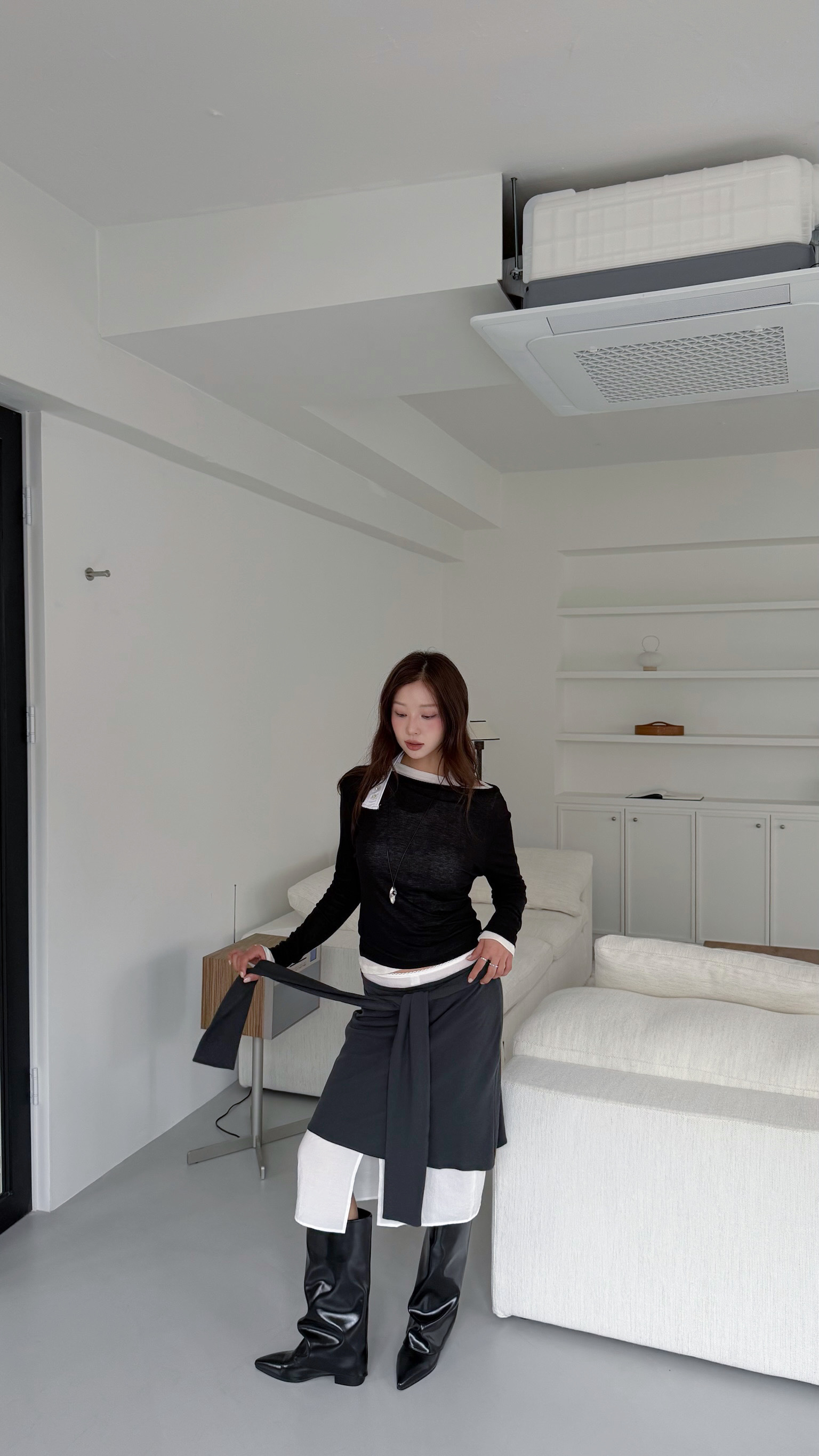 一件就擁有滿滿層次設計師綁帶裙（深藍/深灰）