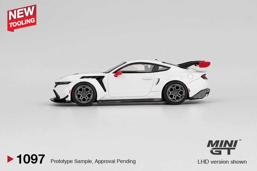 【預訂】Mini GT 1097 Ford Mustang GTD Spirit of America