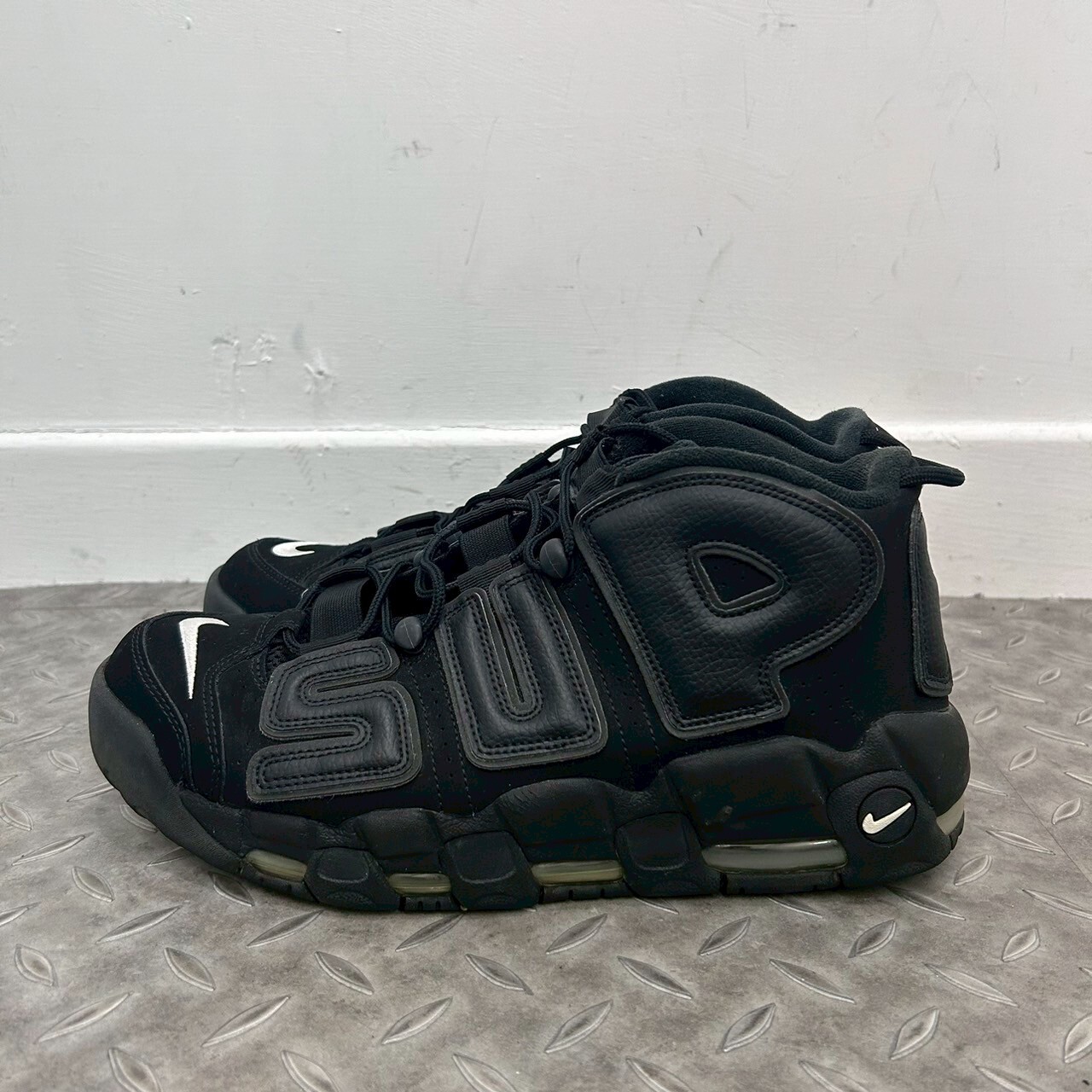 AIR MORE UPTEMPO SUPREME SUPTEMPO BLACK SIZE 29.5CM