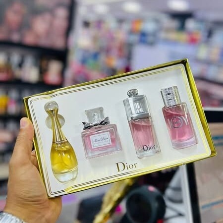 Dior 迷你香水套裝 (每枝30ml 帶噴頭)