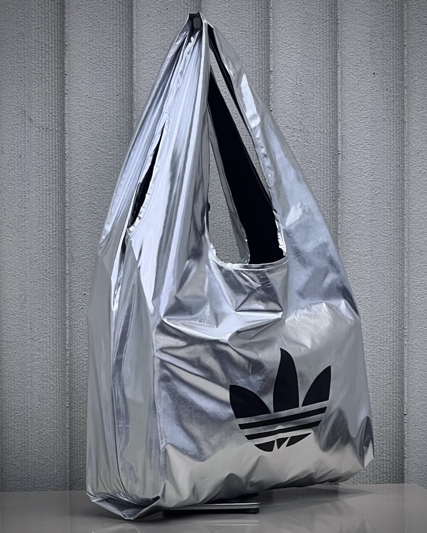 <韓國店鋪限定>韓國限定 Adidas Originals 購物袋 銀色