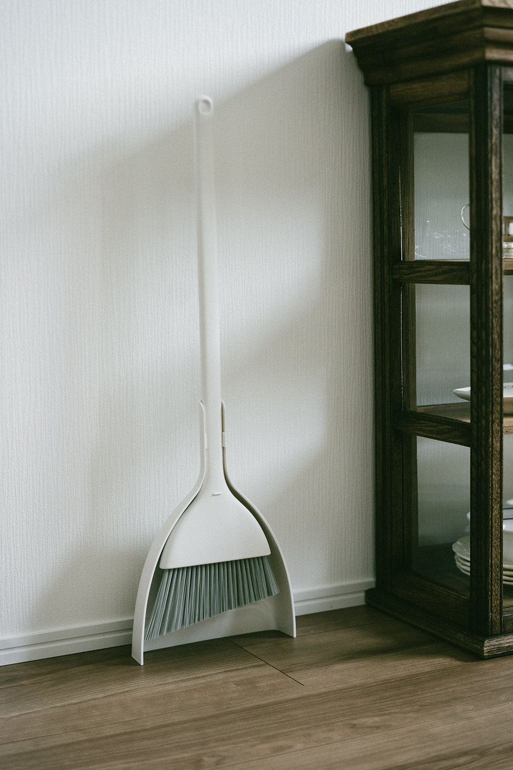 MARNA可自立式超好掃的掃把組合