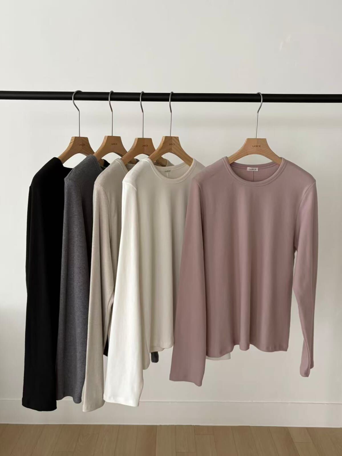 PE5026 超柔軟後中線上衣