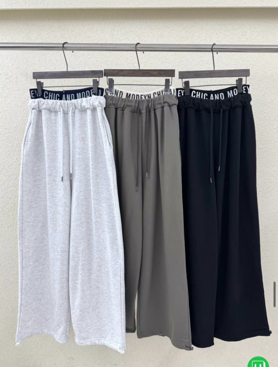 CHIC鬆緊帶運動褲